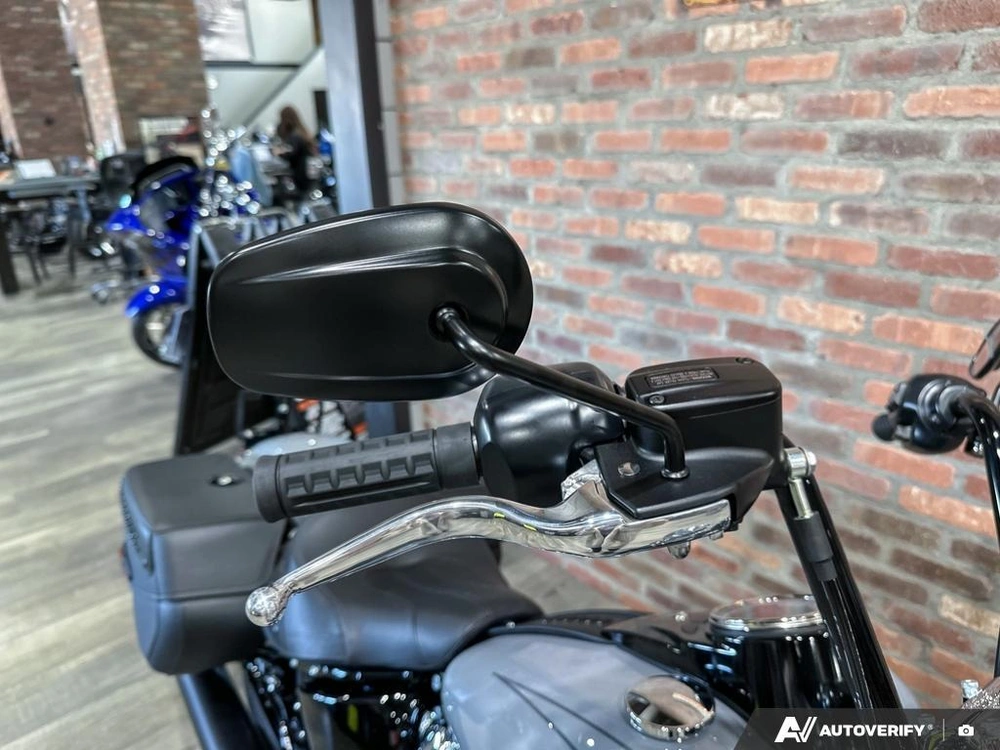 2026 Harley-davidson Heritage Classic alt