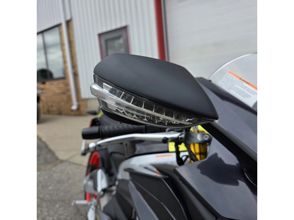 2026 Aprilia Rs 660 alt