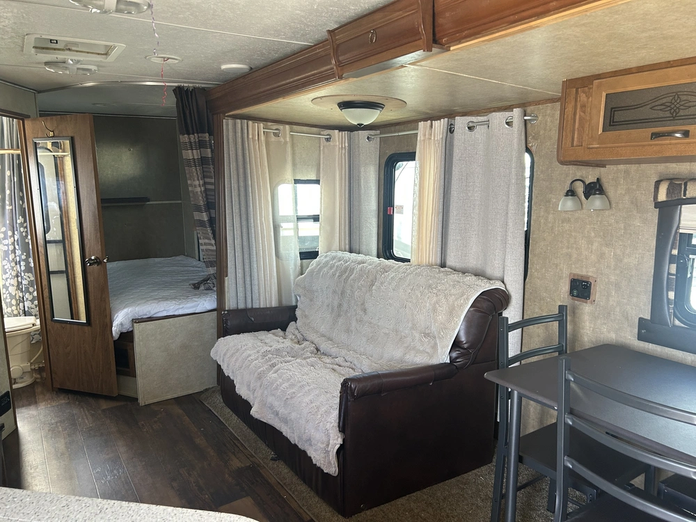 Augusta Rv 28bh 2014 alt
