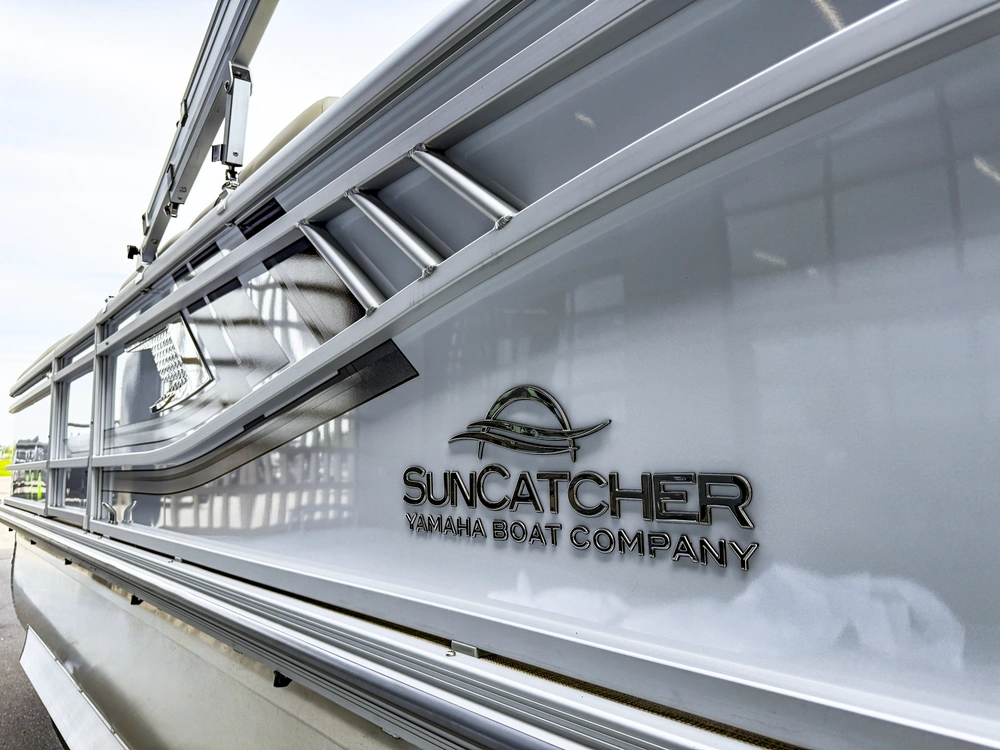 2026 Suncatcher Select 322rf alt