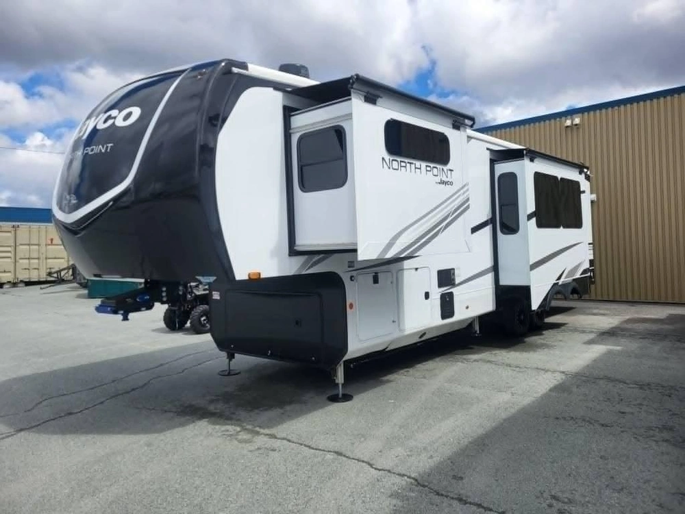 Jayco North Point 365rkts 2026 alt