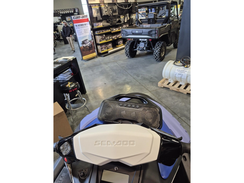 2026 Sea-doo Spark Convenience Package 900 3up Ibr "dazzling Blue / Vapor Blue (sound System)" alt