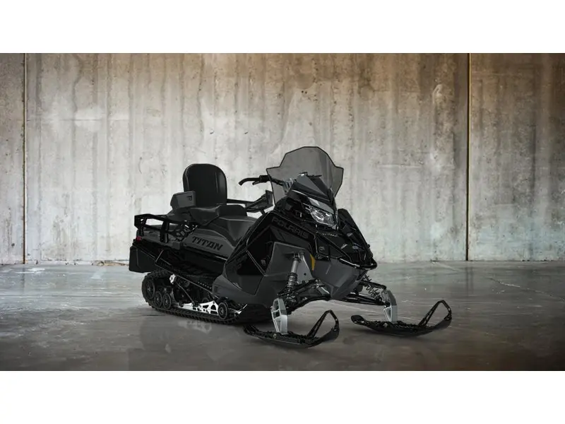 2027 Polaris 650 TITAN ADVENTURE