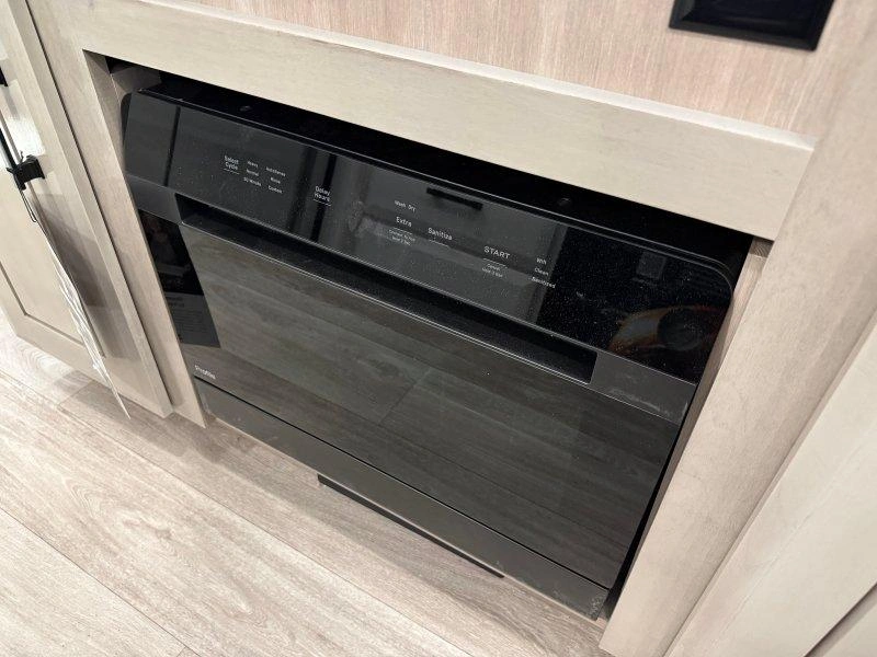 Jayco Pinnacle 32rlts 2027 alt