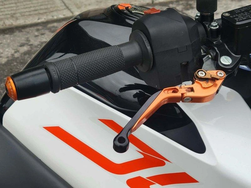 Ktm 390 Duke 2020 alt