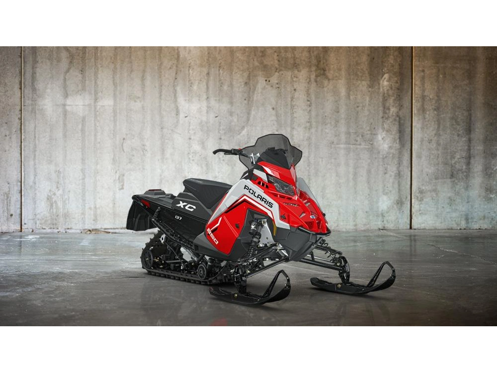 2027 Polaris 850 Indy Xc 137 Red alt