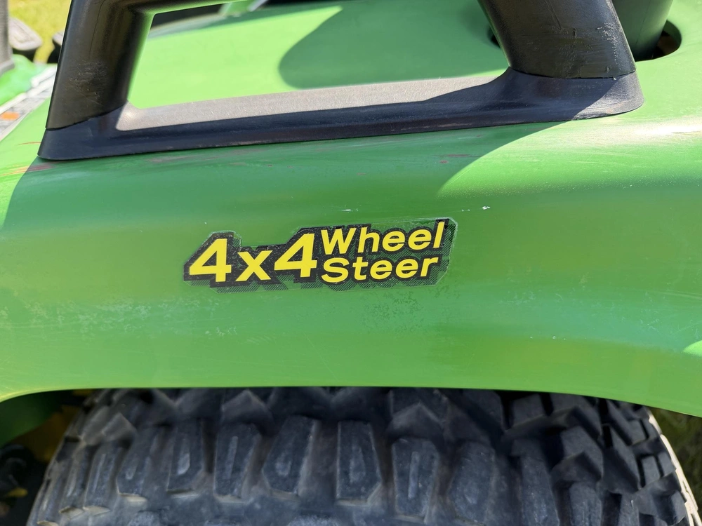 2021 John Deere X739 alt