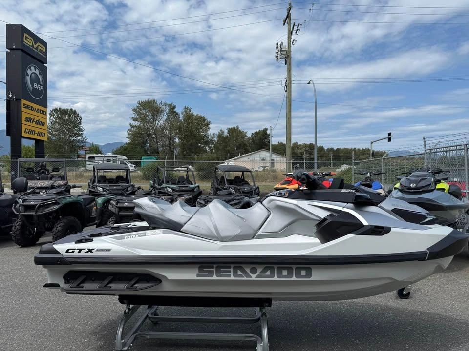 2026 Sea-doo Gtx Limited 325 (sound System) alt