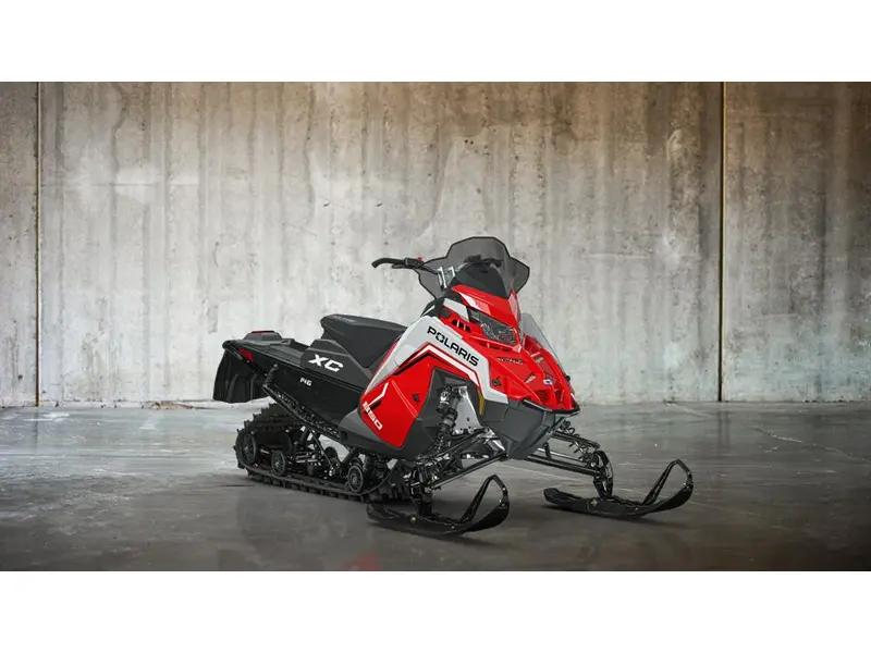 2027 Polaris 850 SWITCHBACK XC 146 RED