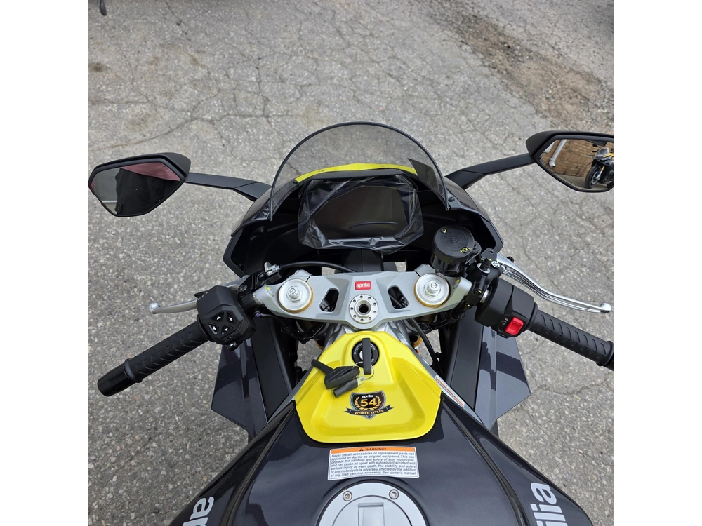 2026 Aprilia Rs 660 alt