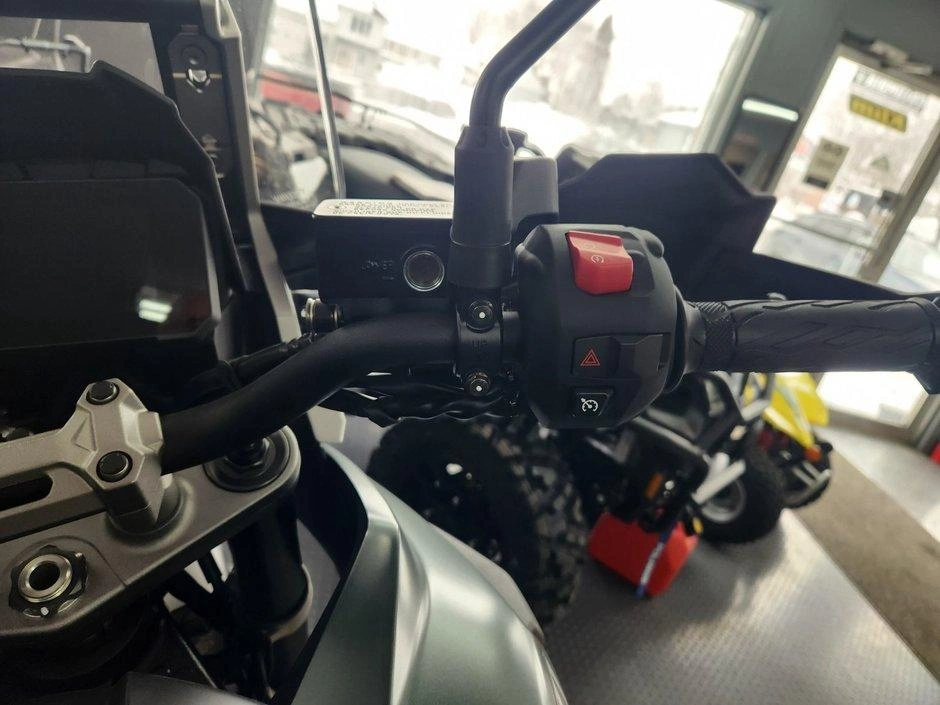 Suzuki V-strom 2026 alt