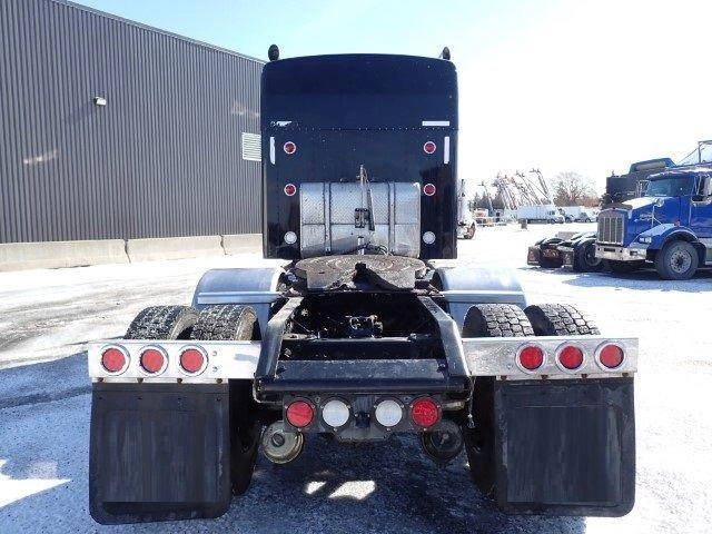 Kenworth W900 2022