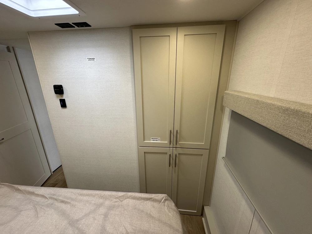 2026 Alliance Rv Avenue 25rl alt