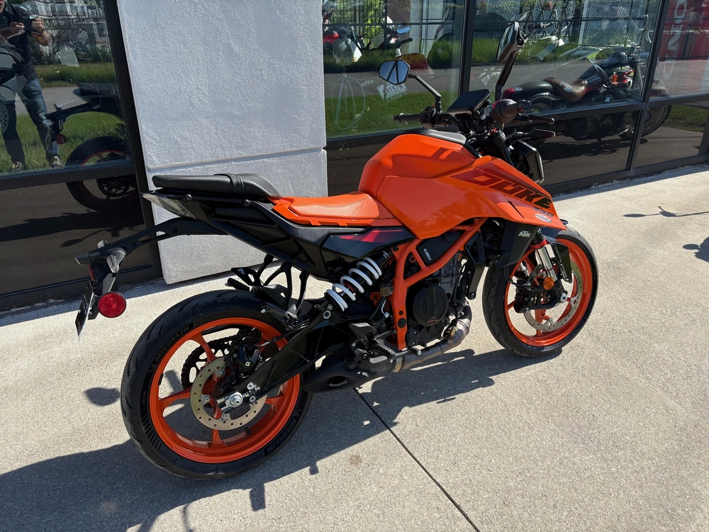 Ktm 390 Duke 4950 Km 2024 alt