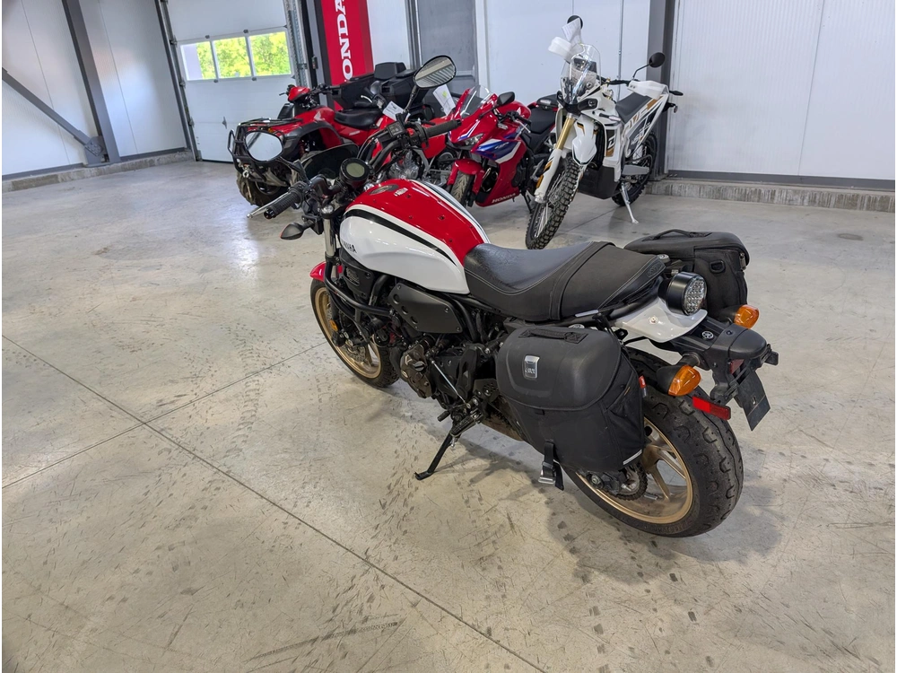 Yamaha Xsr700 2020 alt