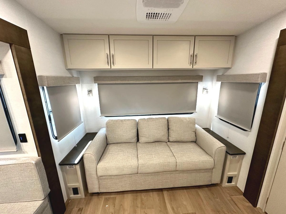 2026 Alliance Rv Avenue 25rl alt