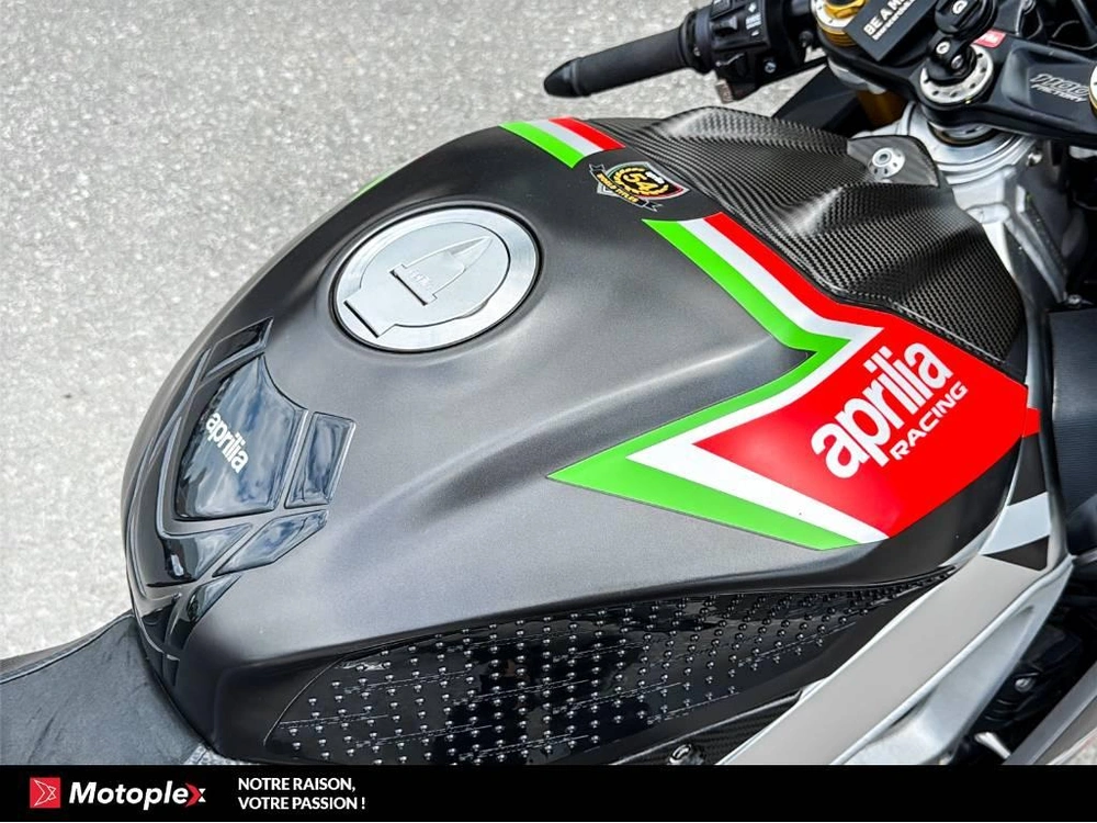 Aprilia Rsv4 Factory 2020 alt