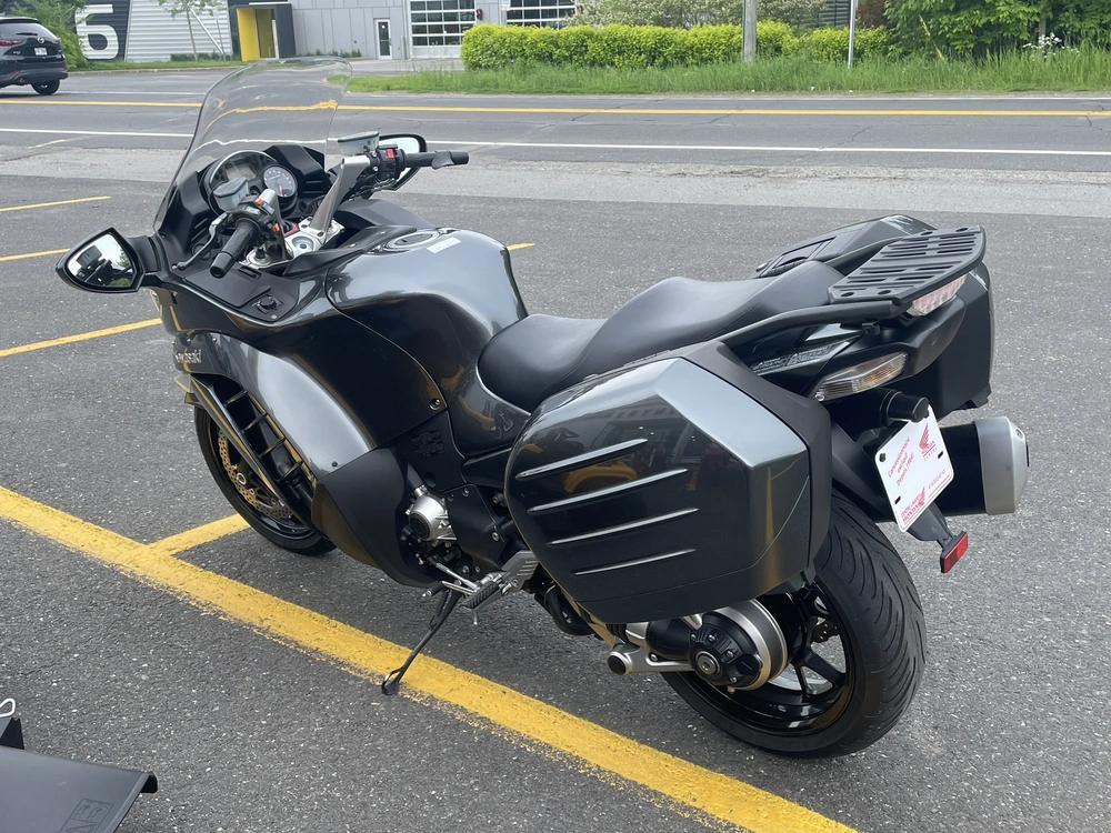 Kawasaki Concours 14 2013 alt