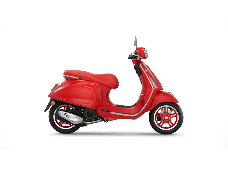 Vespa Primavera Red 150 2027