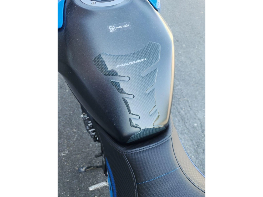 Suzuki Gsx-8s 2023 alt