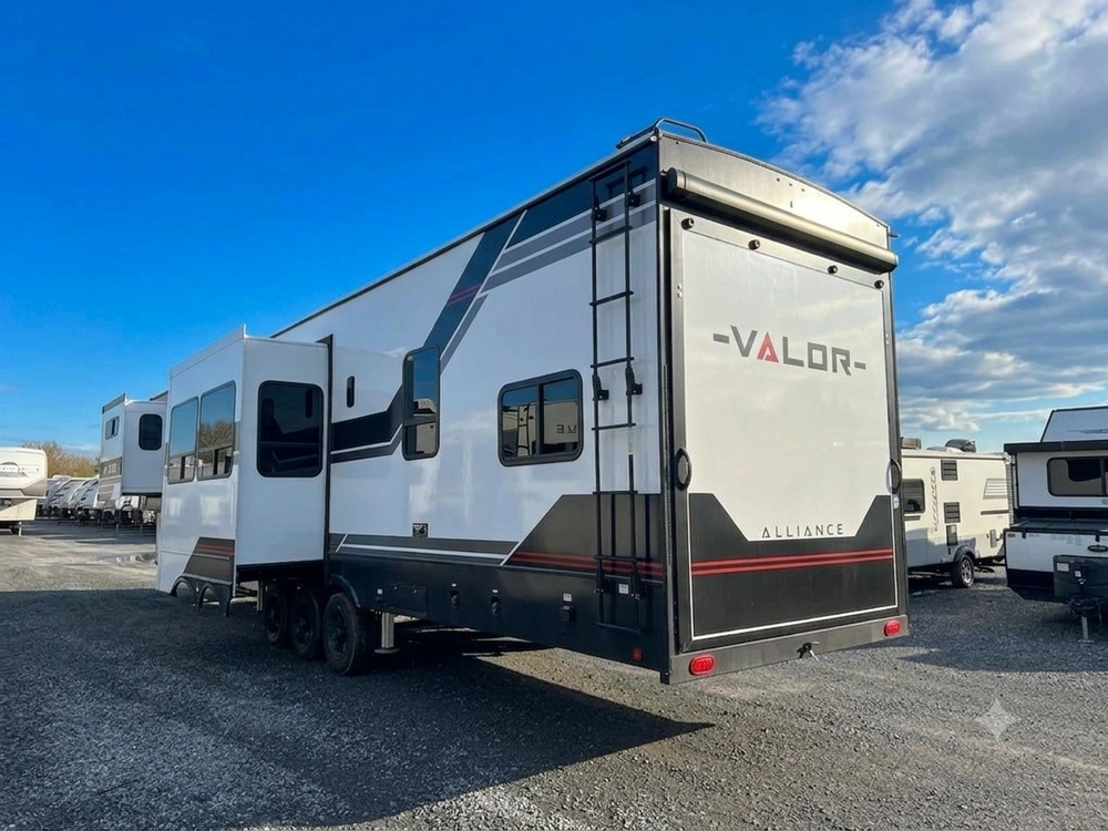 2026 Alliance Rv Valor 44v14 alt