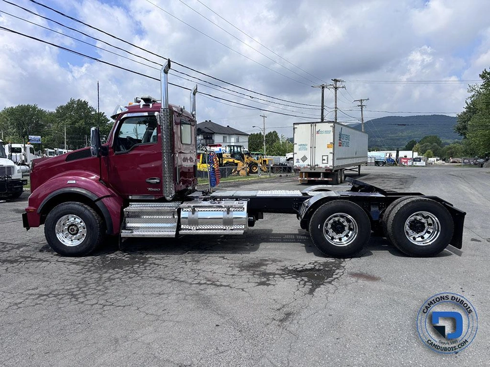Kenworth T880 2023 alt