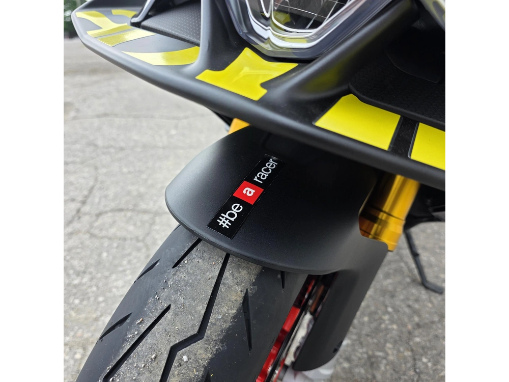 2026 Aprilia Rs 660 alt