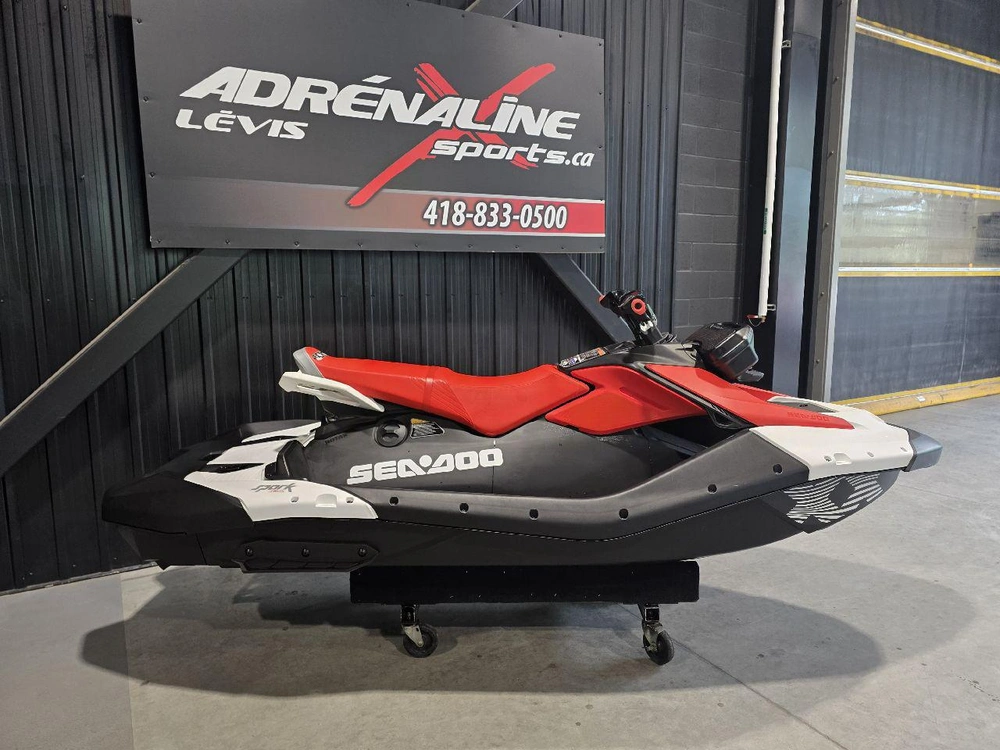 Sea-doo Spark Trixx 3up Syst Audio 2025 alt