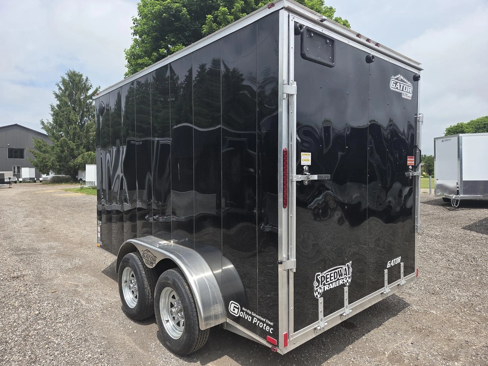 2026 Gator Galvanized Enclosed 7' X 12' Ta alt