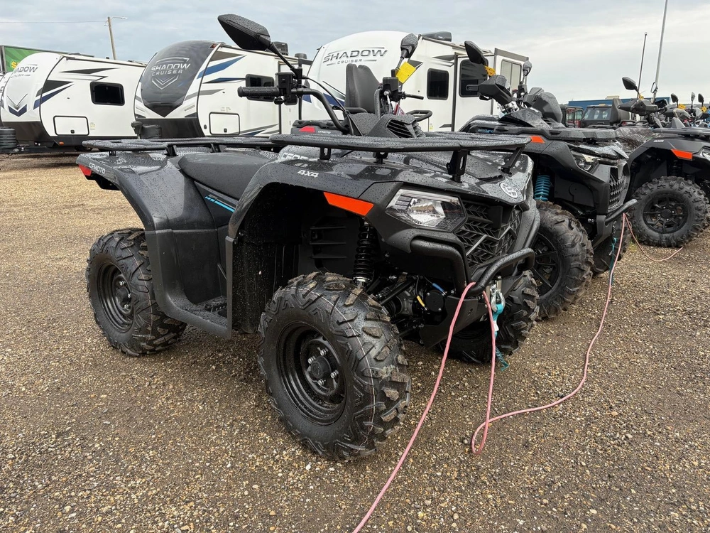 2026 Cfmoto Cforce 400 Base With Winch alt