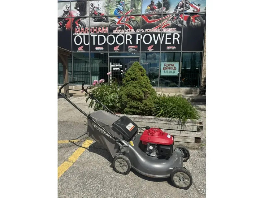 2005 Honda HRR2162PDC
