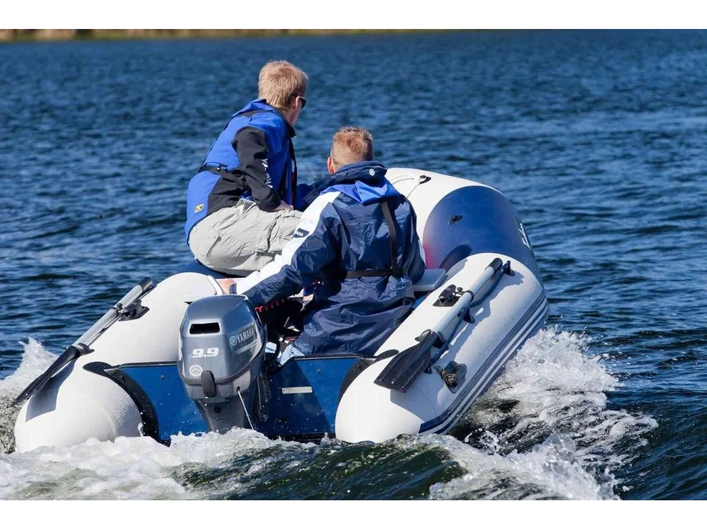 2025 Yamaha F9.9 Portable White alt