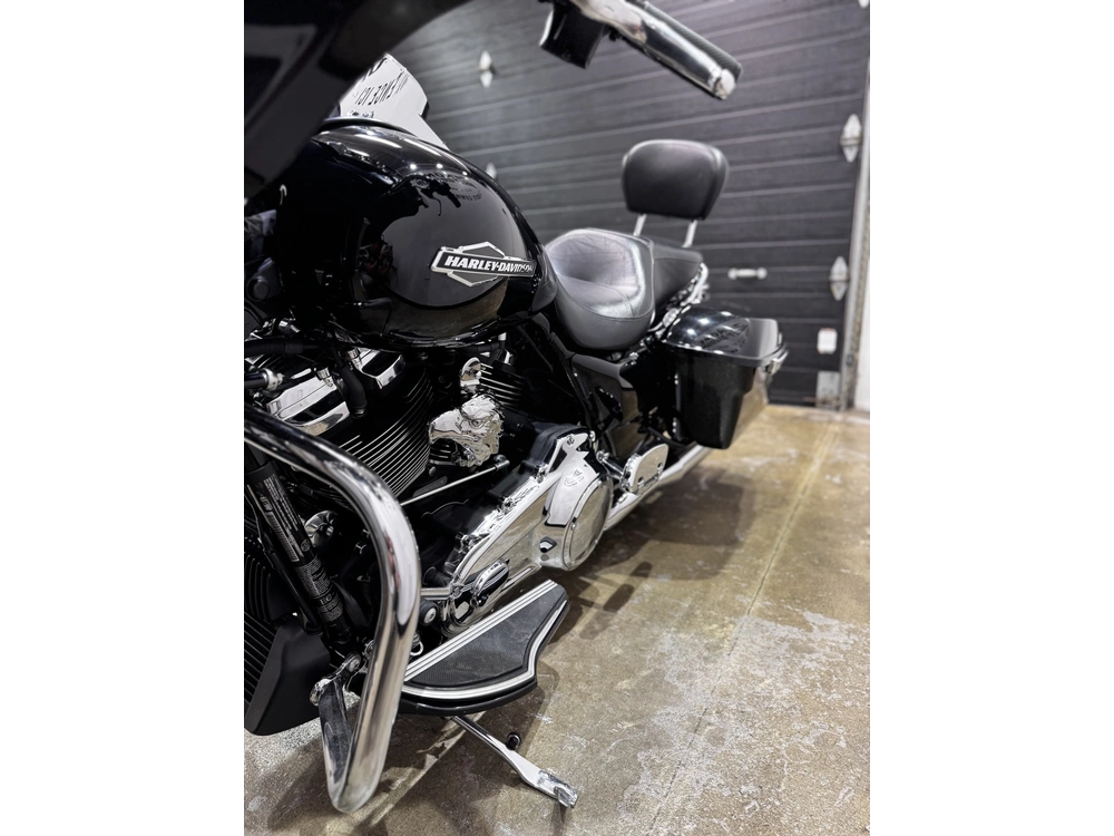 Harley-Davidson STREET GLIDE 2022 — photo 7