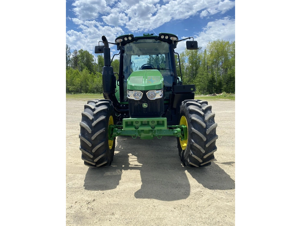 John Deere 6110m 2024 alt