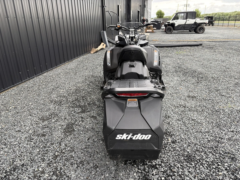 2023 Ski-doo Renegade X 900 Ace Turbo R Ripsaw 1.25" E.s. alt