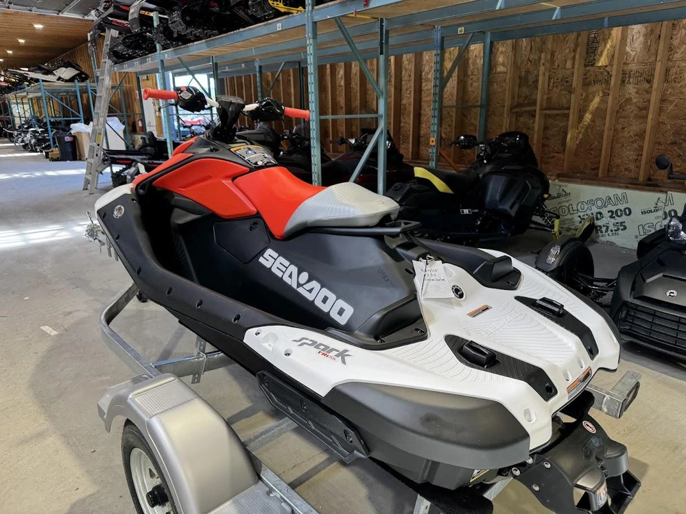 2026 Sea-doo Spark Trixx 1 Up alt