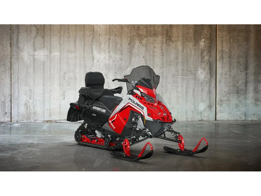 Polaris 650 INDY ADV 137 RED  2027