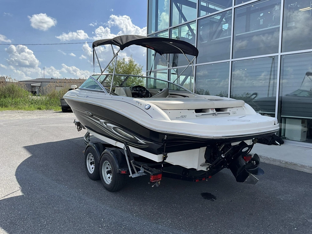 2005 Sea Ray 200 Select alt