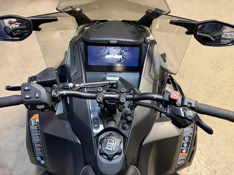 Ski-Doo RENEGADE ENDURO 900 ACE 2026