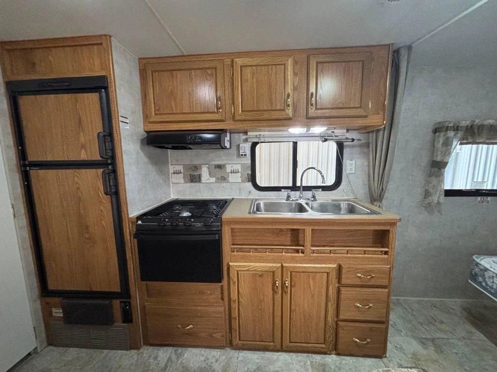 Fleetwood Pioneer 190fq 2006 alt