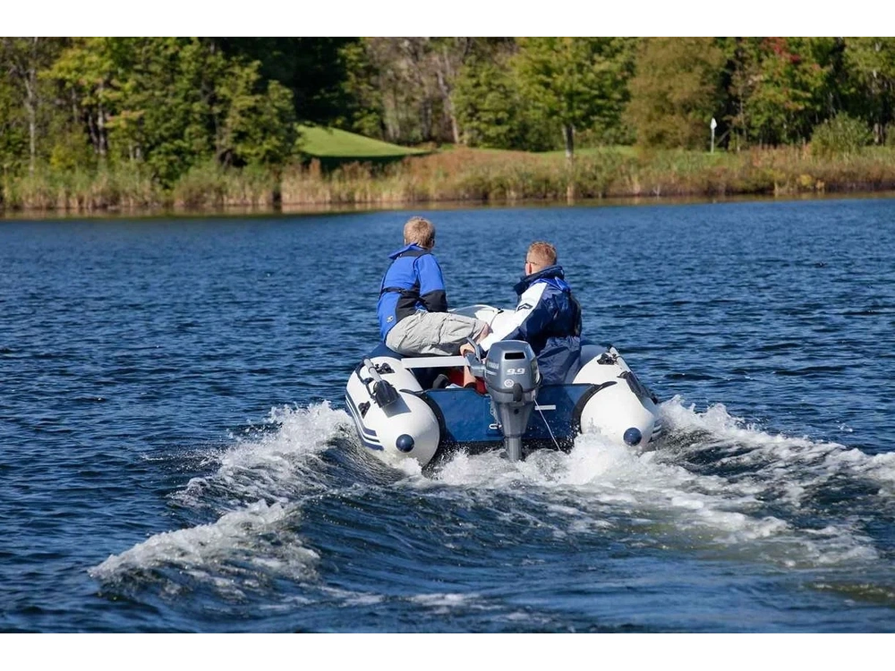 2025 Yamaha T9.9 White alt