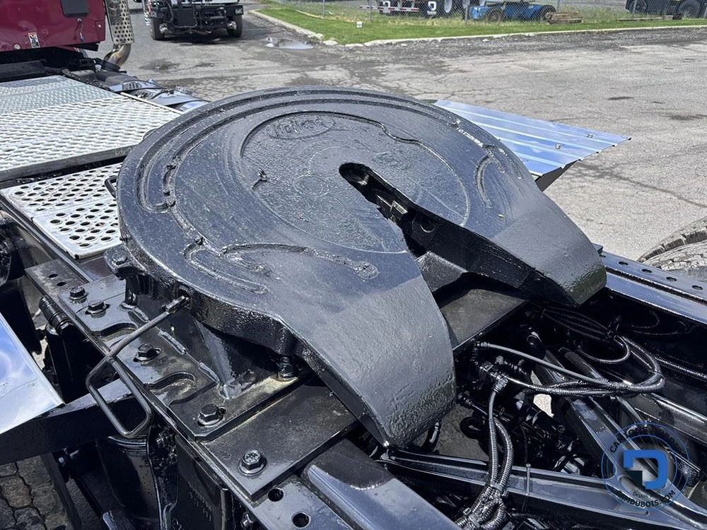 Kenworth T880 2023 alt