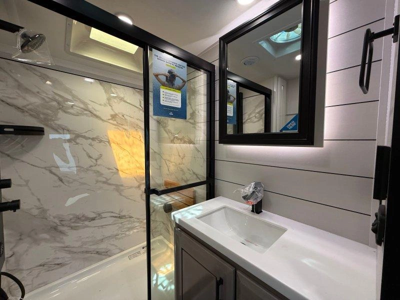 Jayco Pinnacle 32rlts 2027 alt
