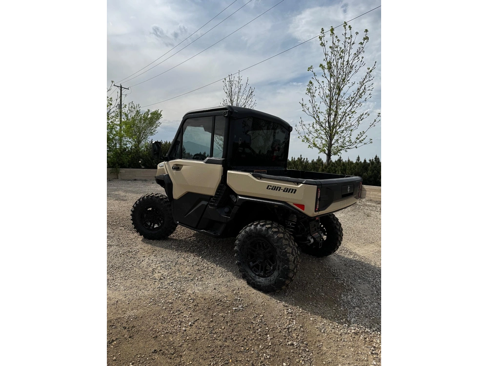 2026 Can-am Defender Ltd Hd11 alt