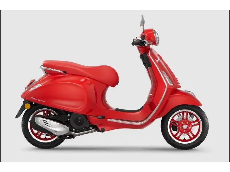2027 Vespa Primavera 50 iGet Red