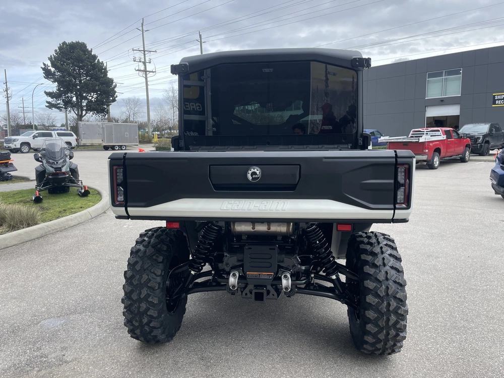 2026 Can-am Defender Max Limited Cab Hd11 alt