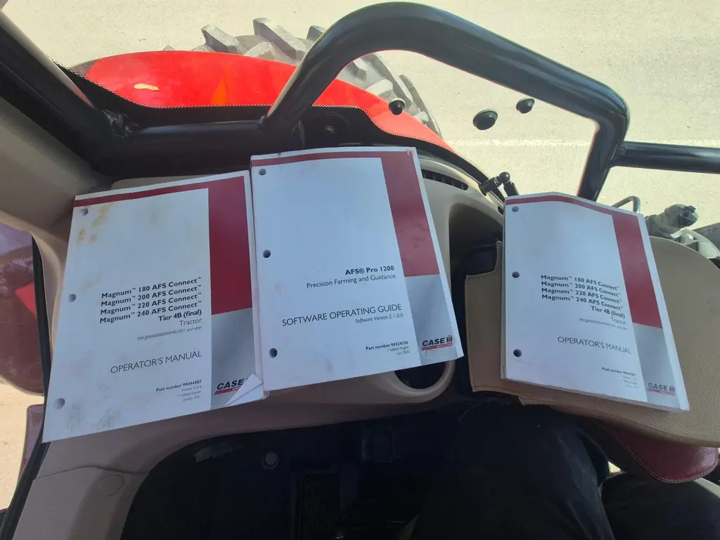 2021 Case IH Magnum 240 CVT