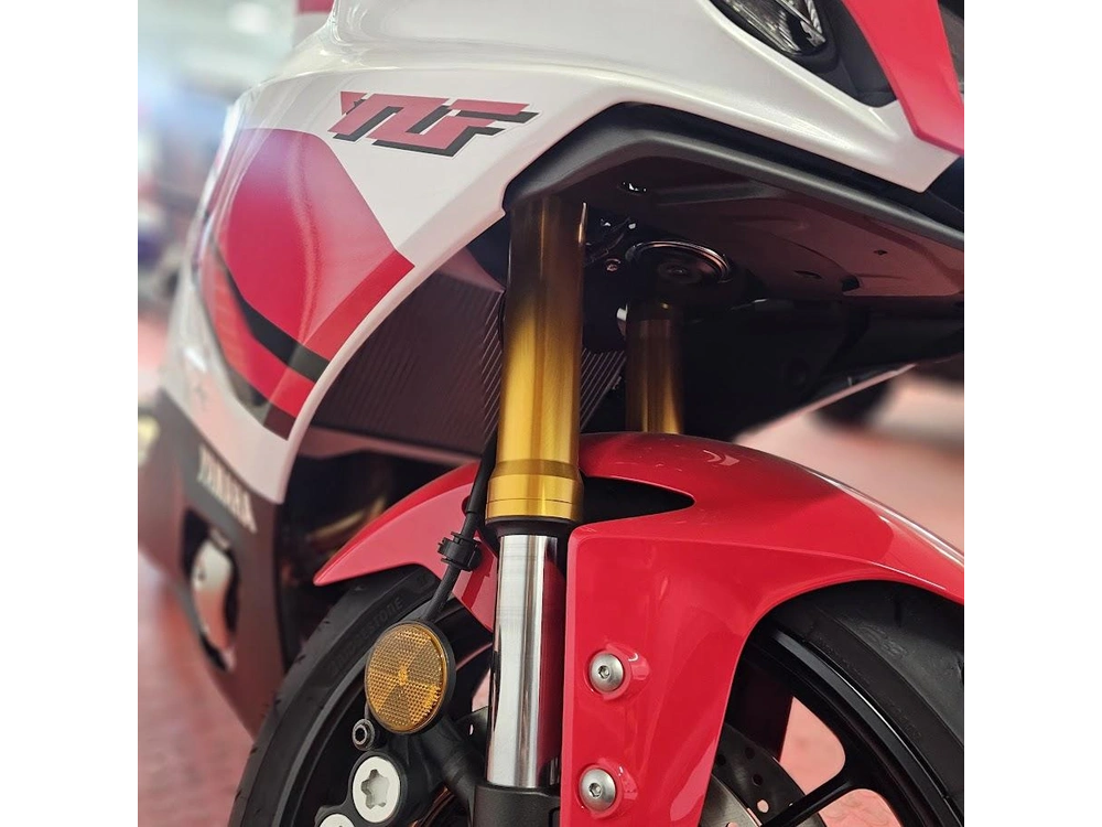 2026 Yamaha Yzf-r7 alt