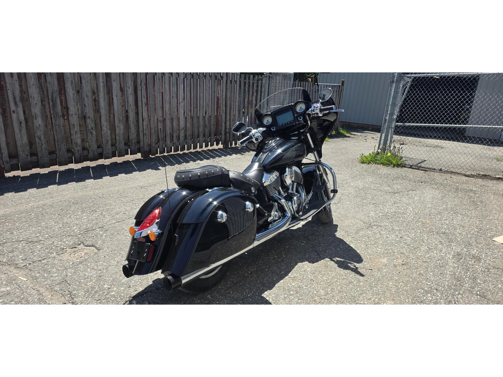 Indian Motorcycle Chieftain 2017 alt
