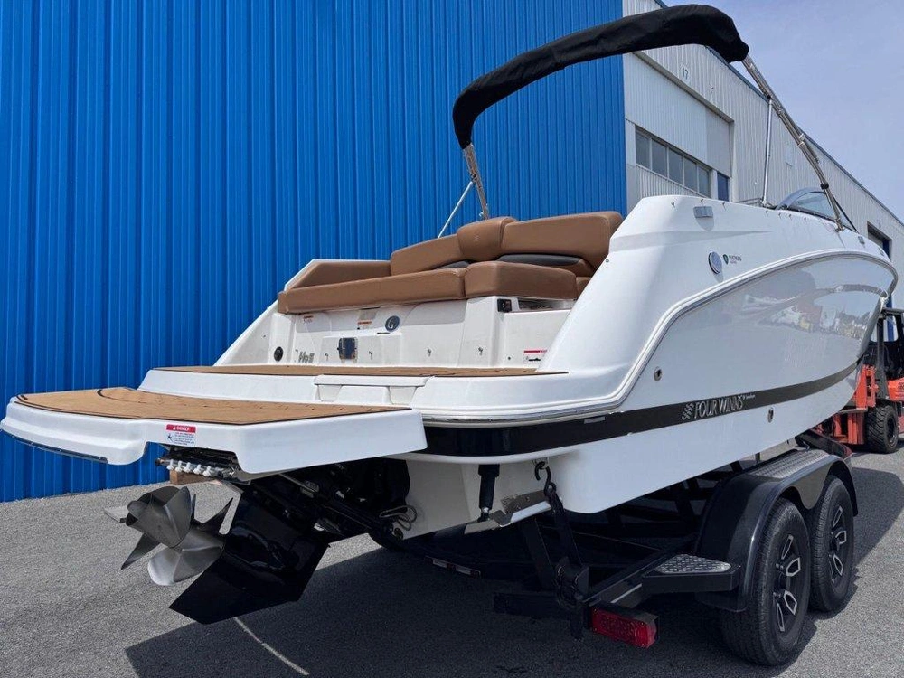 Four Winns Hd5 Mercruiser 6.2l / Bravo 3 2024 alt